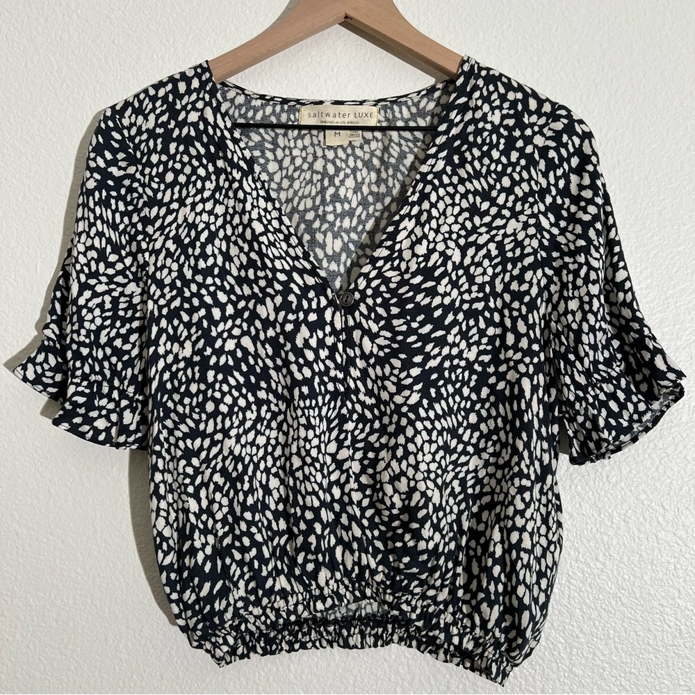 Saltwater Luxe Black & White Printed Blouse, Size Medium NWOT